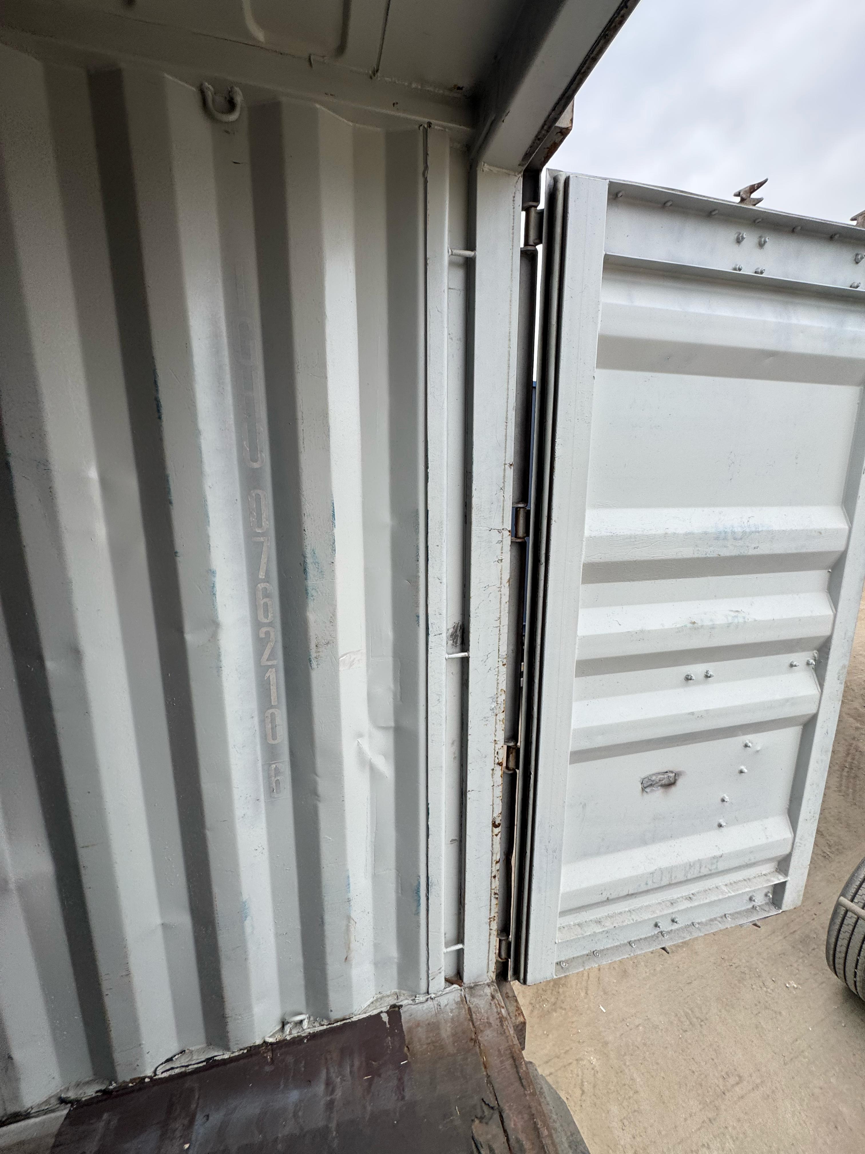 Морской контейнер TGHU0762106